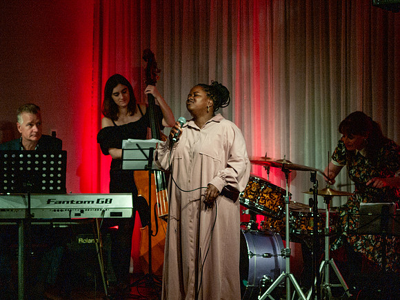 P1017294