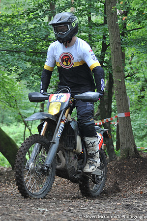 SJM_1044