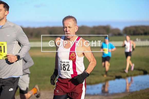 D98R3743